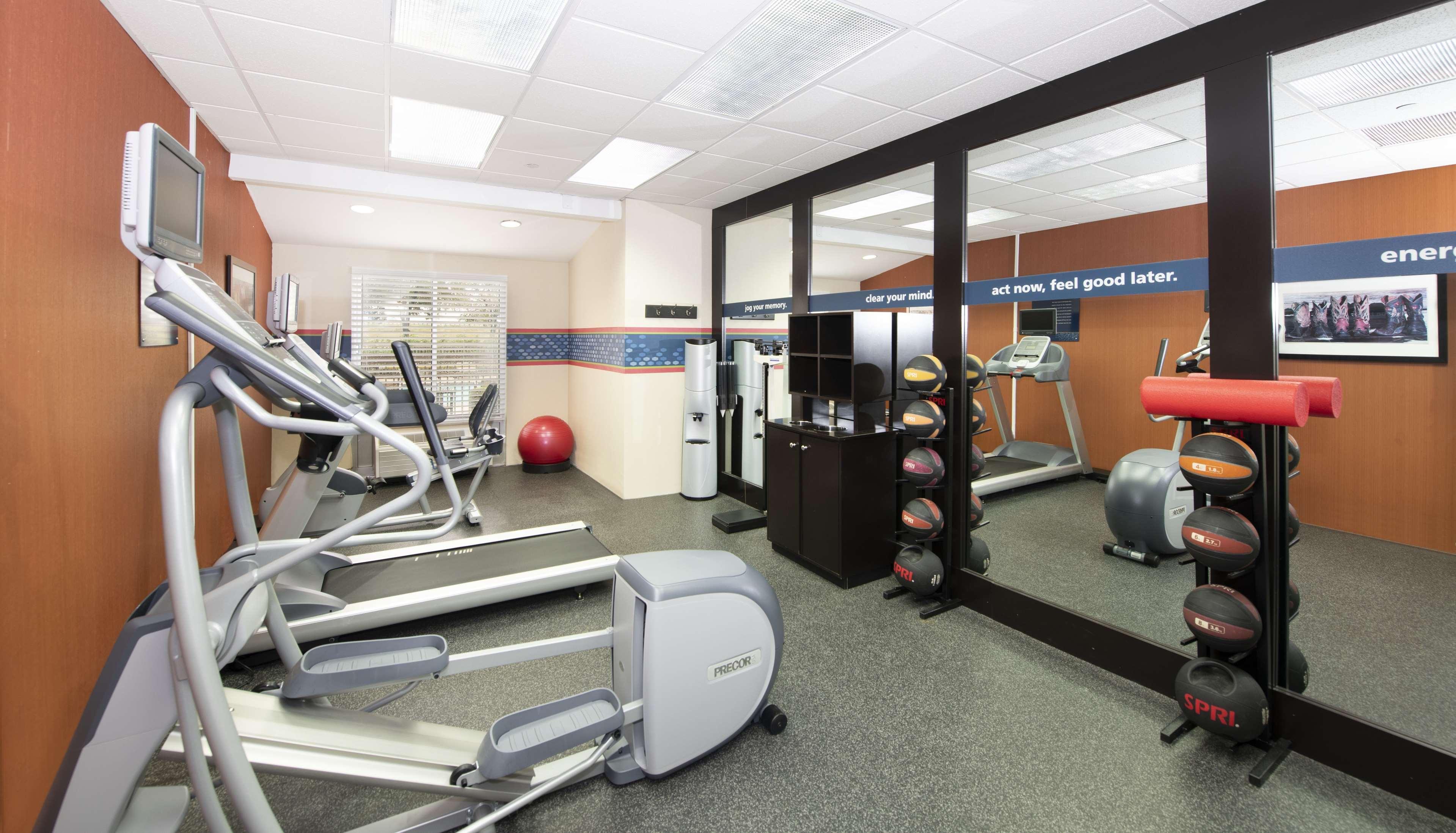 Hampton Inn & Suites N Ft Worth-Alliance Airport Роаноук Екстериор снимка